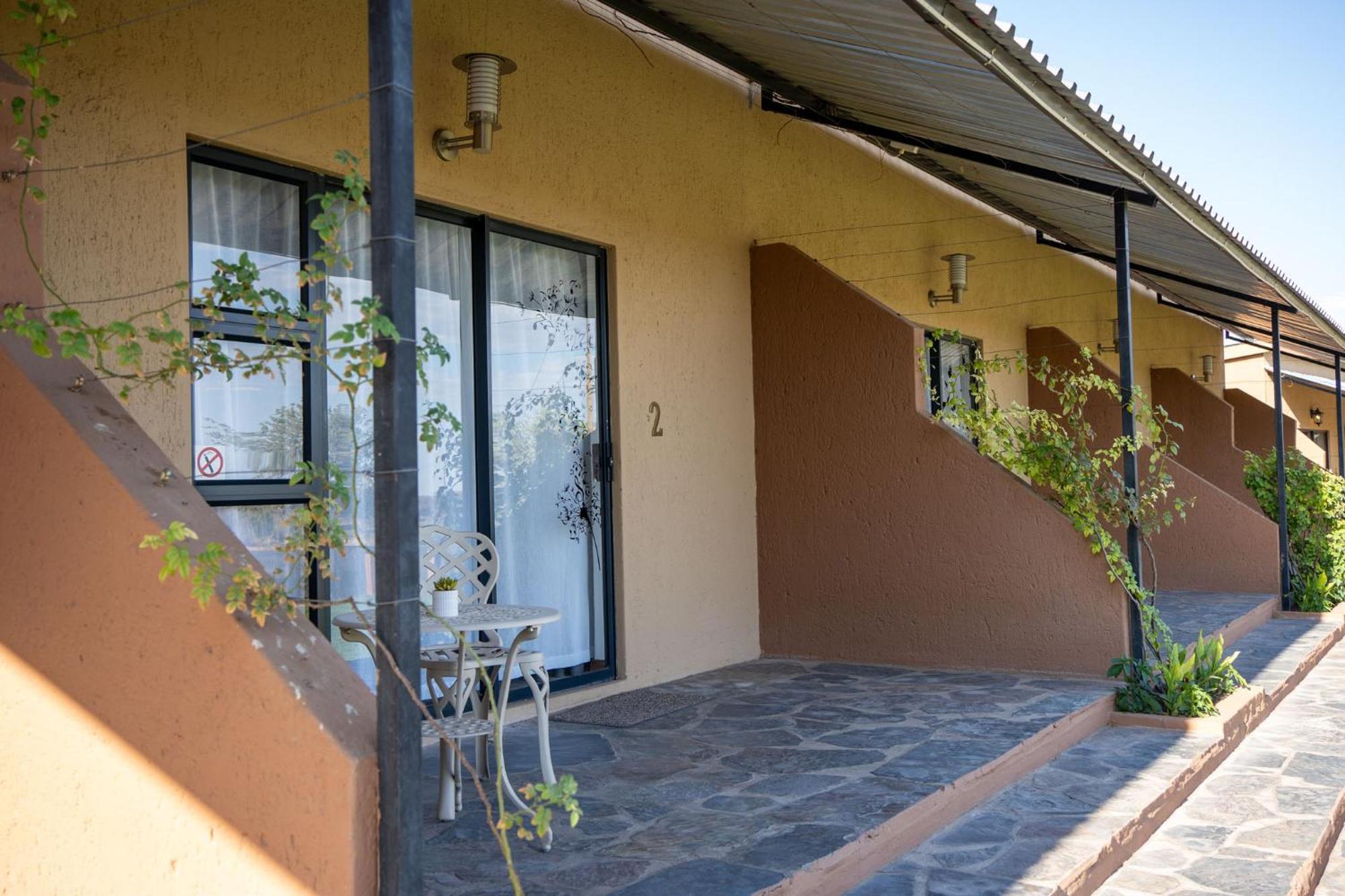 Villa Plot 19 à Ghanzi Extérieur photo