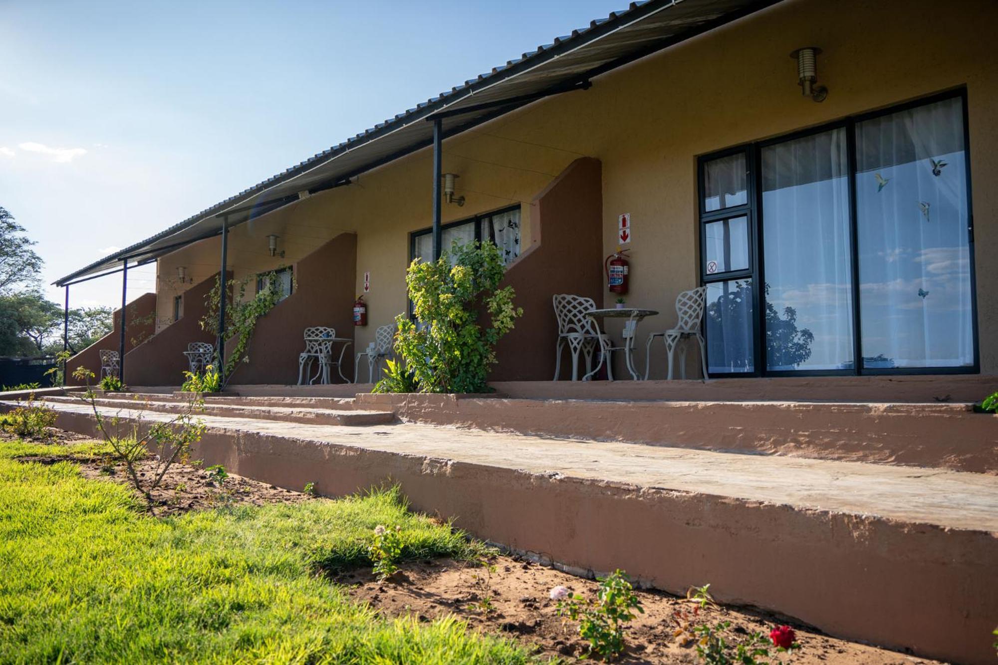 Villa Plot 19 à Ghanzi Extérieur photo